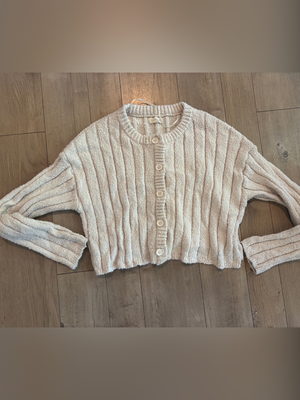 2/$20 La Hearts Cream Ribbed Button-Up Cropped Cardigan